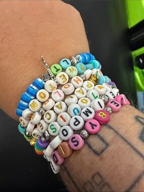 Handmade Louis Tomlinson Tour Bracelets HDWGH FITF Walls One Direction 3for$20